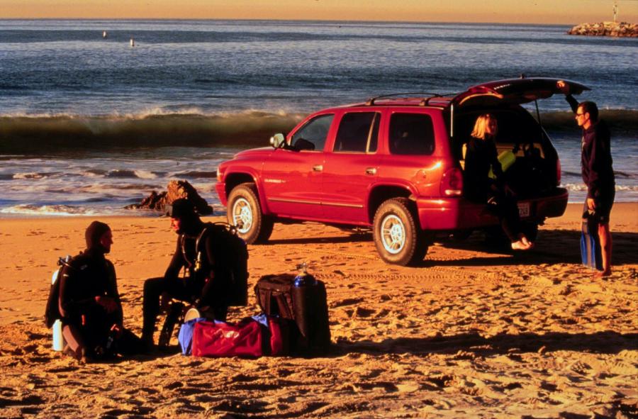  Dodge Durango 1998 года  (фото 10 из 37)